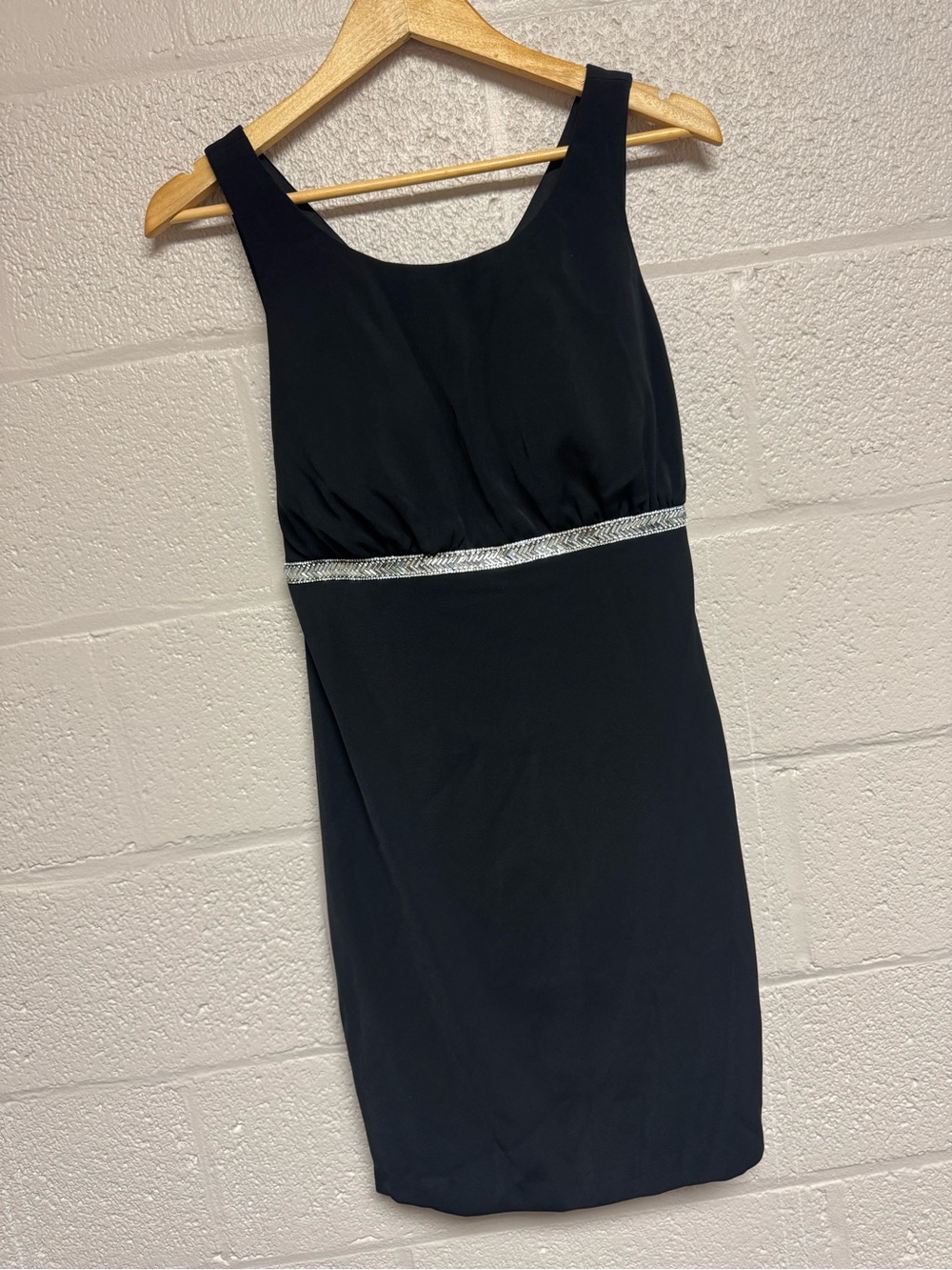 Kensie Black Sleeveless Cocktail Dress with Silver Waist Accent